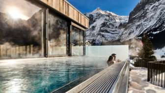 Piscine à débordement de l'hôtel Spinne Grindelwald